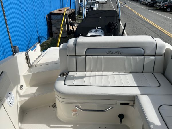 Used 2010  powered Power Boat for sale